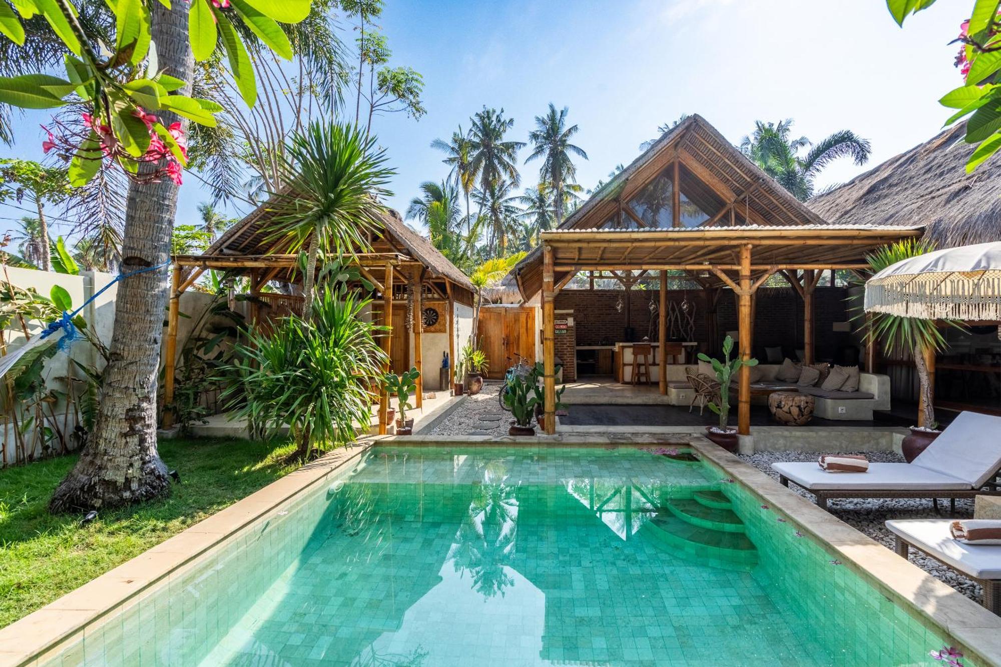 Villa Burung Gili Air Authentic 3-Bedroom Bamboo Villa With Private Pool ภายนอก รูปภาพ
